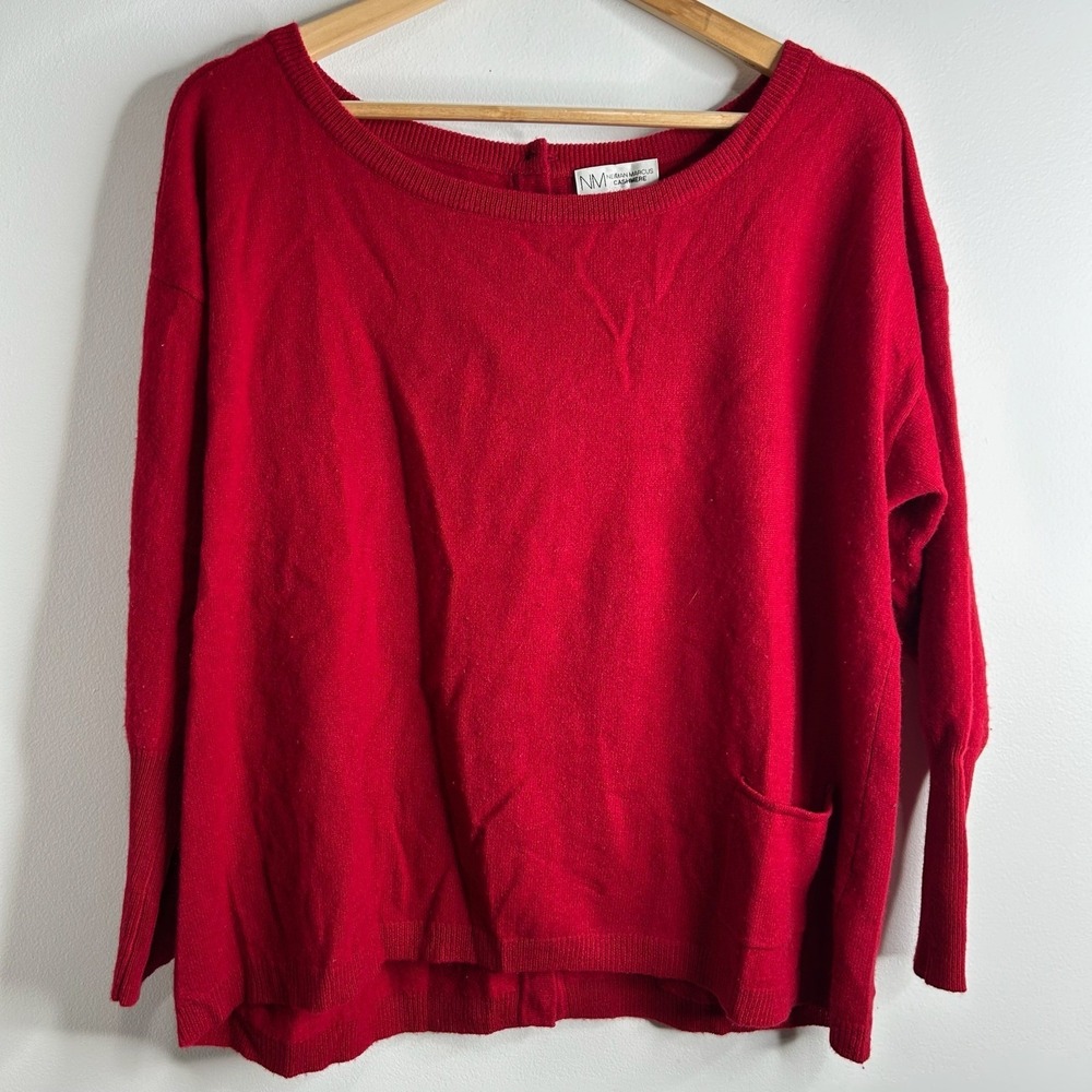 Neiman Marcus Cashmere Sweater Womens L Red Boxy Rainbow Accent Buttons Pockets - Picture 2 of 7